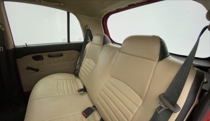 2013 Hyundai Santro Xing GLS, Petrol, Manual, 69,699 km, Right Side Rear Door Cabin