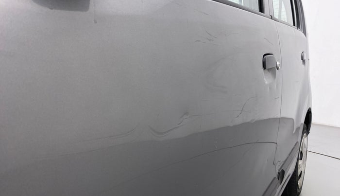 2018 Maruti Wagon R 1.0 VXI AMT, Petrol, Automatic, 40,765 km, Front passenger door - Minor scratches