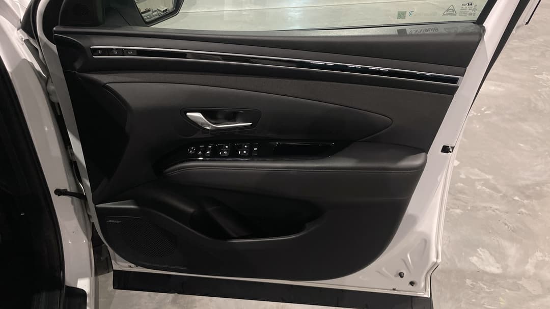 2023 Hyundai Tucson Highlander (AWD), Automatic, 26156 km, Speaker View