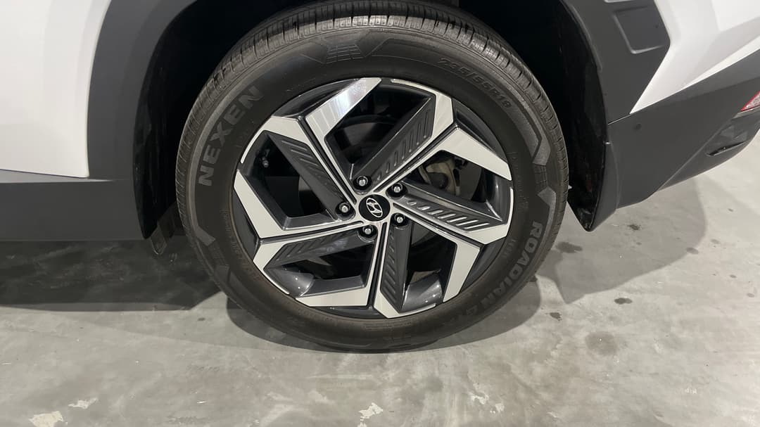 2023 Hyundai Tucson Highlander (AWD), Automatic, 26156 km, Left Rear Wheel