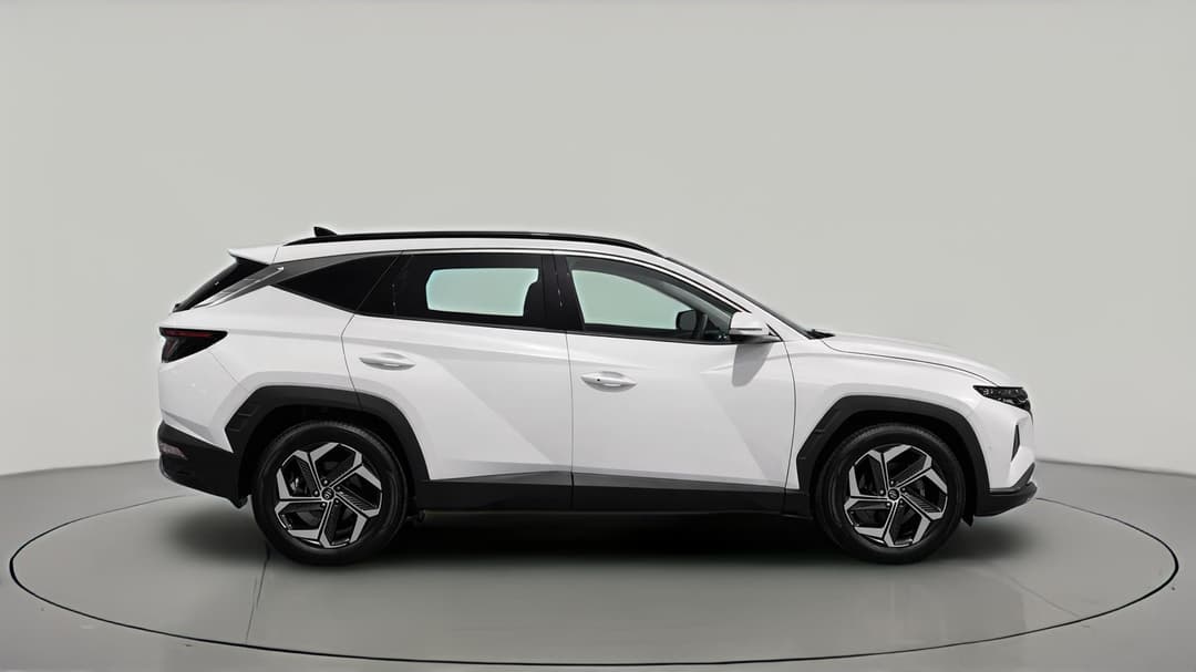 2023 Hyundai Tucson Highlander (AWD), Automatic, 26156 km, Right Side View