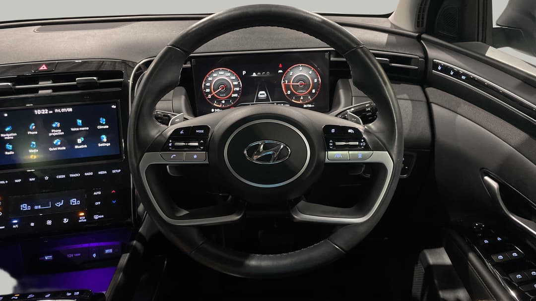 2023 Hyundai Tucson Highlander (AWD), Automatic, 26156 km, Steering Wheel Close-up