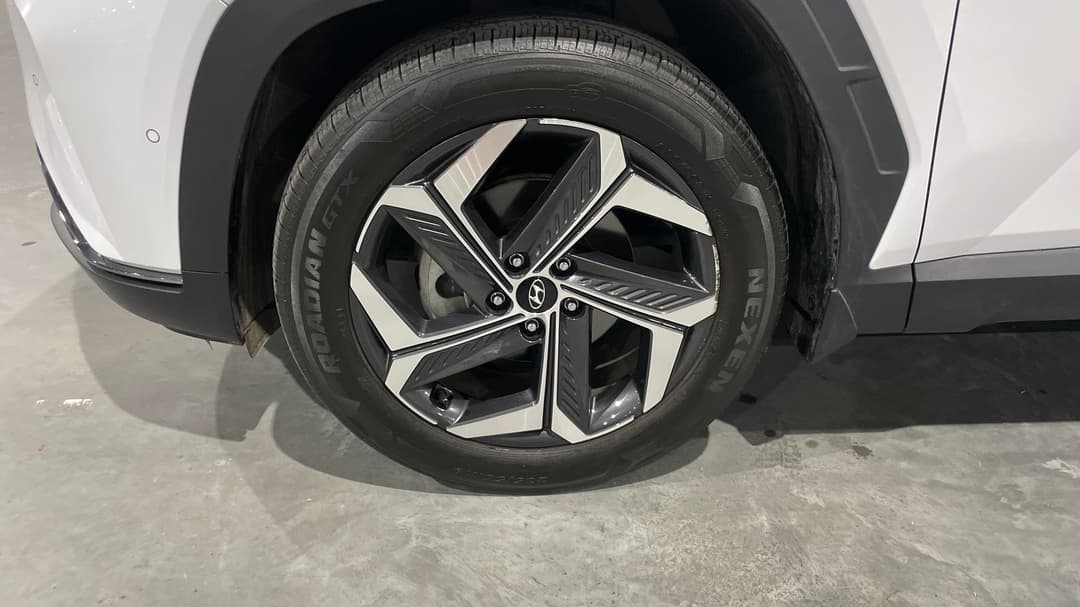 2023 Hyundai Tucson Highlander (AWD), Automatic, 26156 km, Left Front Wheel