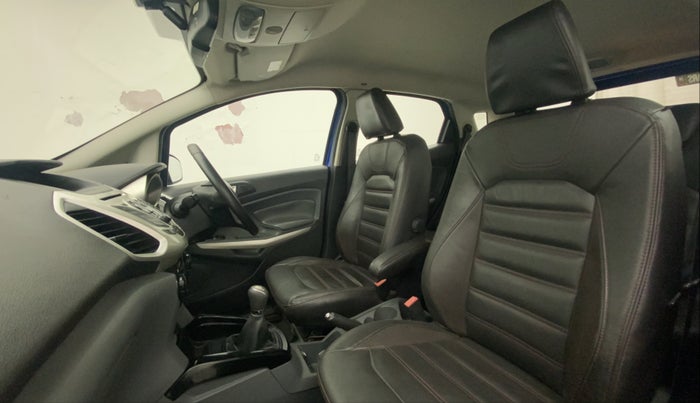 2015 Ford Ecosport TITANIUM 1.5L DIESEL (OPT), Diesel, Manual, 53,802 km, Right Side Front Door Cabin