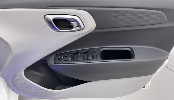 2019 Hyundai GRAND I10 NIOS SPORTZ AMT 1.2 KAPPA VTVT, Petrol, Automatic, 33,400 km, Driver Side Door Panels Control