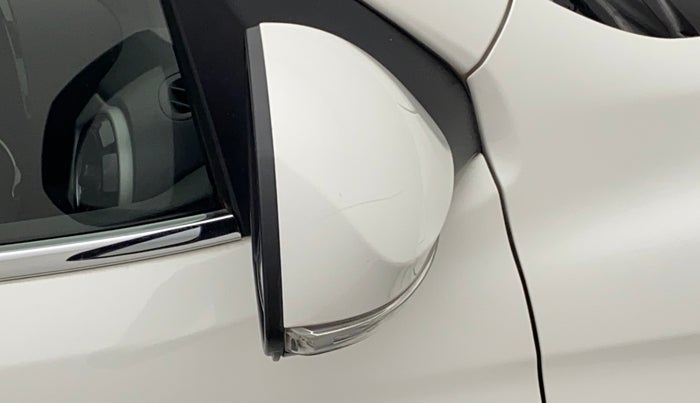 2019 Hyundai GRAND I10 NIOS SPORTZ AMT 1.2 KAPPA VTVT, Petrol, Automatic, 33,400 km, Right rear-view mirror - Minor scratches
