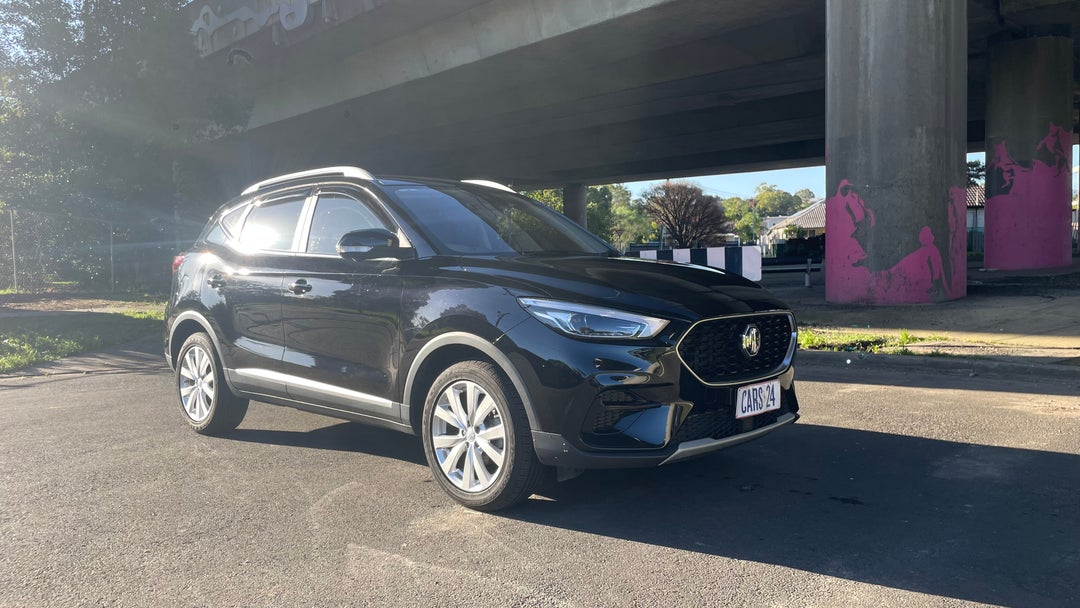 Right Front Diagonal (45- Degree) View