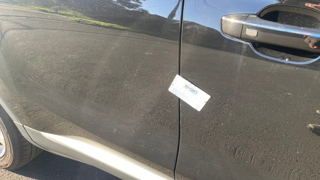 Doors Front RHS Scratch