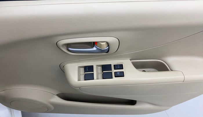 2012 Maruti A Star VXI, Petrol, Manual, 54,627 km, Driver Side Door Panels Control