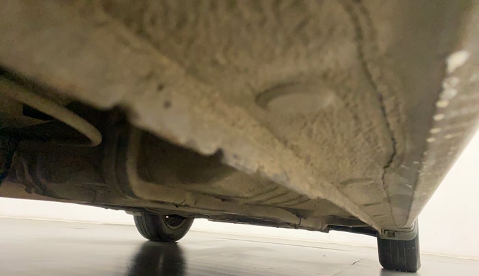 2012 Hyundai Verna FLUIDIC 1.6 VTVT EX, Petrol, Manual, 61,275 km, Right Side Underbody