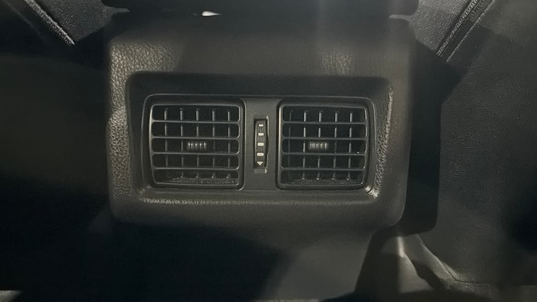 2022 Toyota Camry Ascent, Automatic, 81334 km, Rear A/C Vent