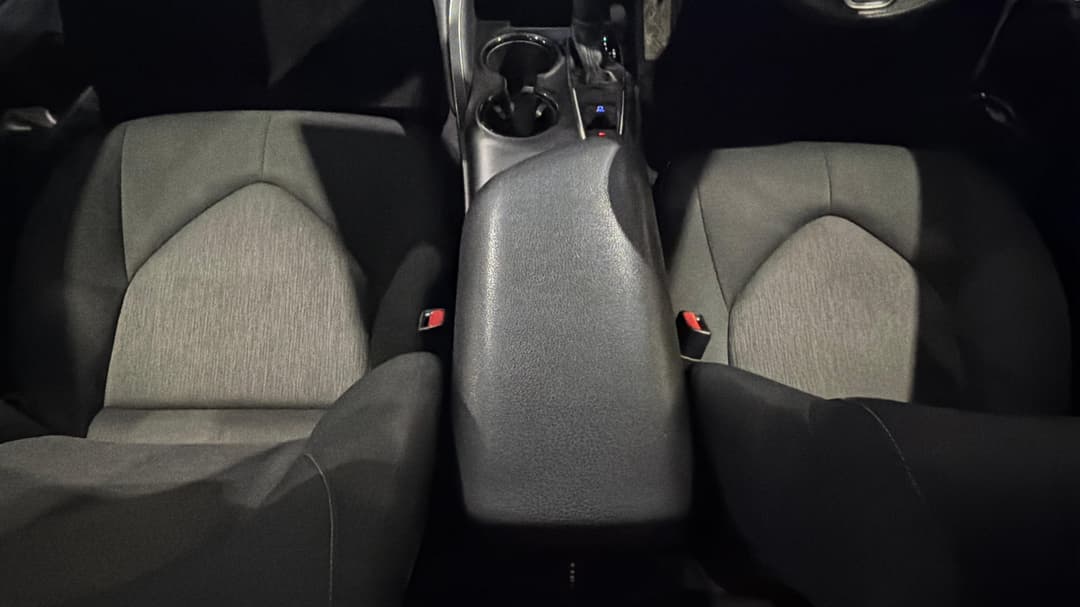 2022 Toyota Camry Ascent, Automatic, 81334 km, Center Console