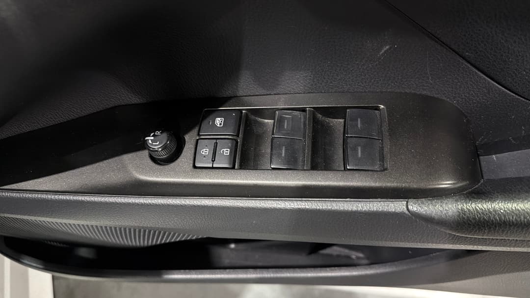 2022 Toyota Camry Ascent, Automatic, 81334 km, Drivers Side Door Panel Controls