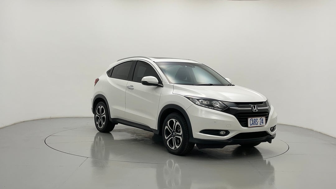 Right Front Diagonal (45- Degree) View