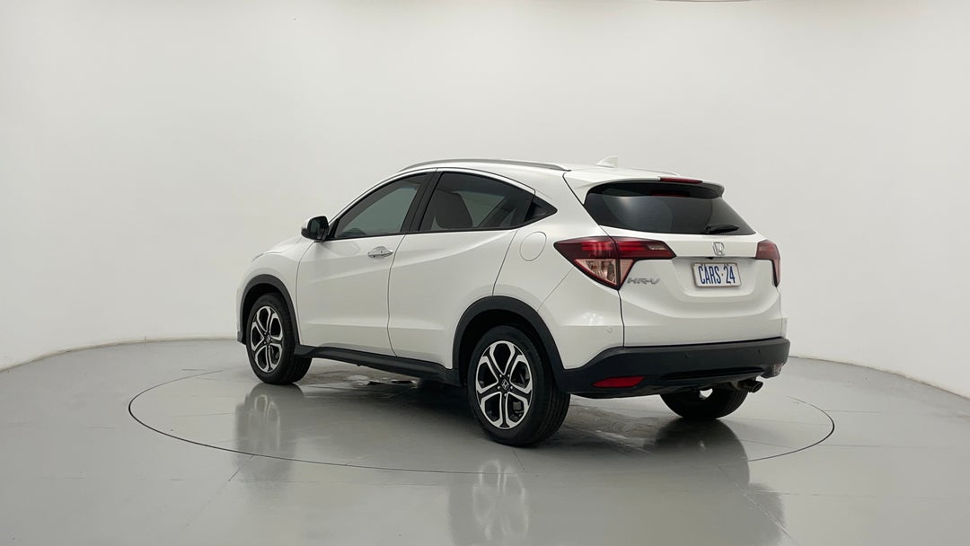 Left Back Diagonal (45- Degree) View