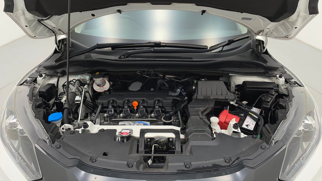 Open Bonnet (Engine)