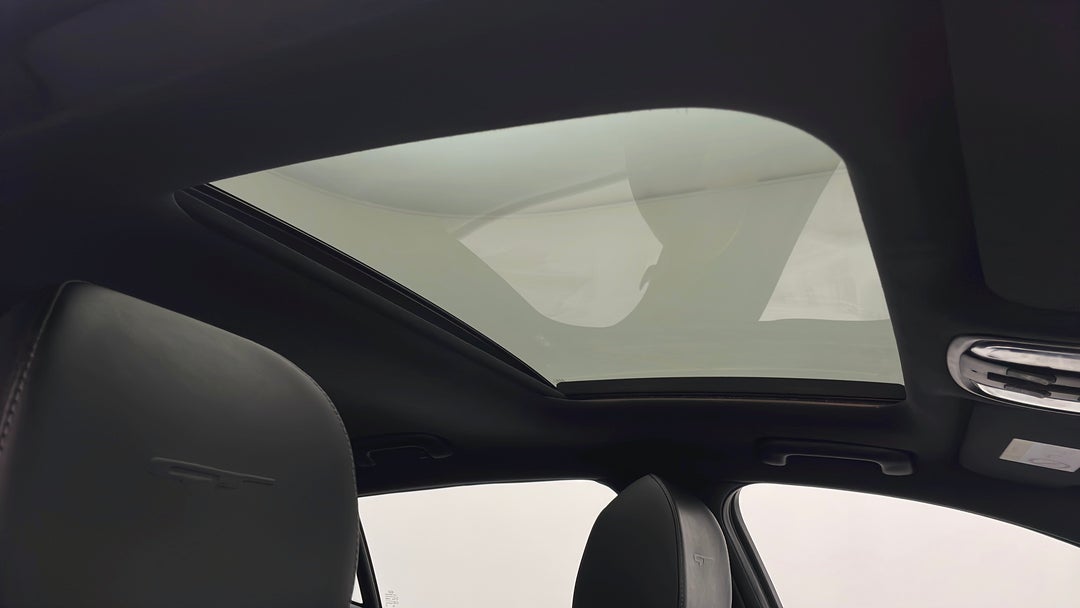 Interior Sunroof/Moonroof
