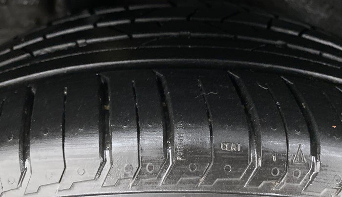 2019 Hyundai Verna 1.6 SX VTVT (O), Petrol, Manual, 65,718 km, Right Rear Tyre Tread