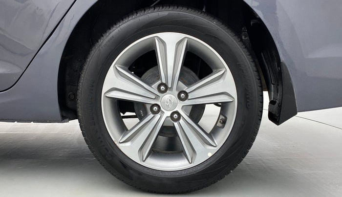 2019 Hyundai Verna 1.6 SX VTVT (O), Petrol, Manual, 65,718 km, Left Rear Wheel