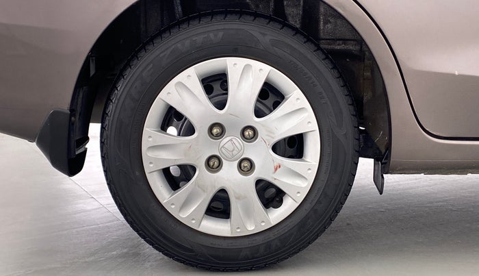 2015 Honda Amaze 1.2 SMT I VTEC, Petrol, Manual, 20,952 km, Right Rear Wheel