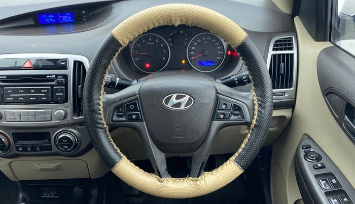2014 Hyundai i20 SPORTZ 1.2 VTVT, Petrol, Manual, 97,059 km, Steering Wheel Close Up