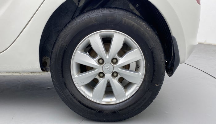 2014 Hyundai i20 SPORTZ 1.2 VTVT, Petrol, Manual, 97,059 km, Left Rear Wheel