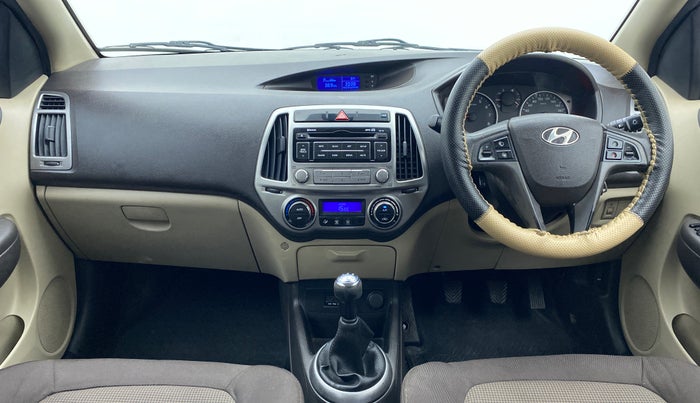 2014 Hyundai i20 SPORTZ 1.2 VTVT, Petrol, Manual, 97,059 km, Dashboard
