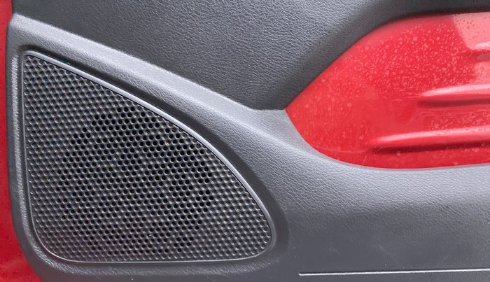 2017 Datsun Redi Go T (O), Petrol, Manual, 45,602 km, Speaker