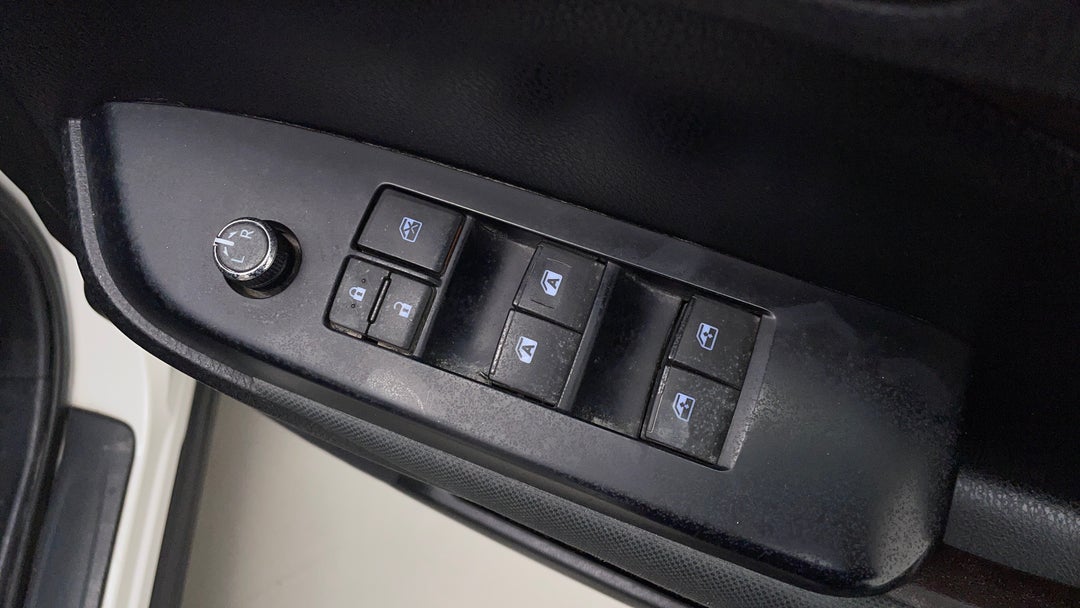 Drivers Side Door Panel Controls