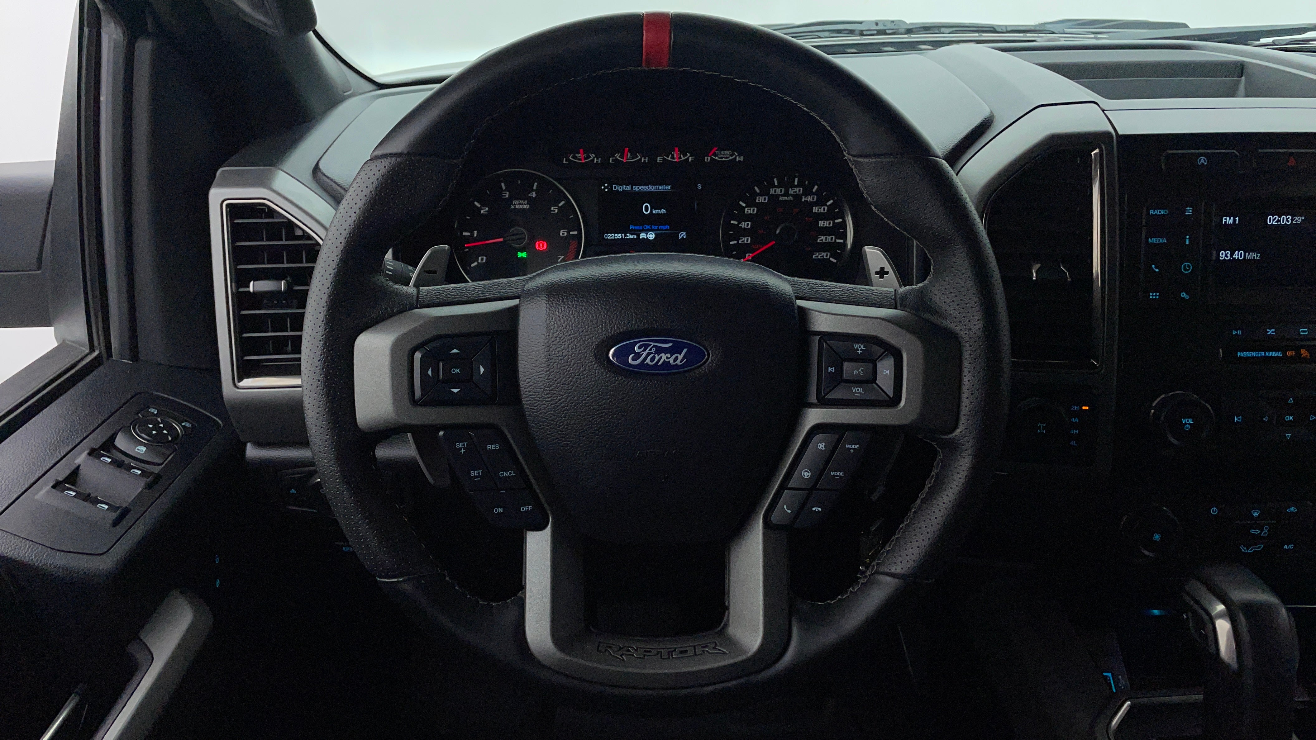 Ford F 150 RAPTOR-Steering Wheel Close-up