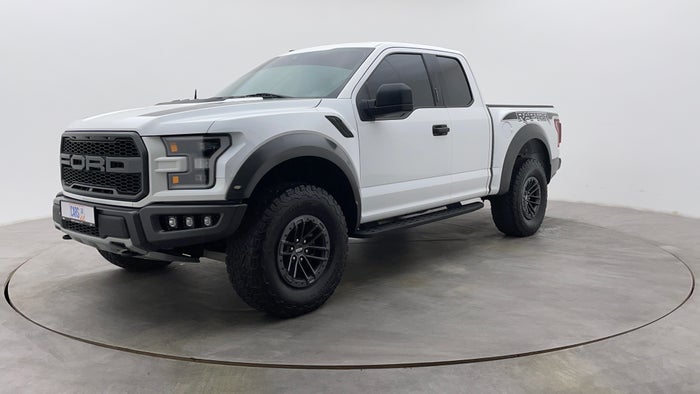 Ford F 150 RAPTOR-Left Front Diagonal (45- Degree) View