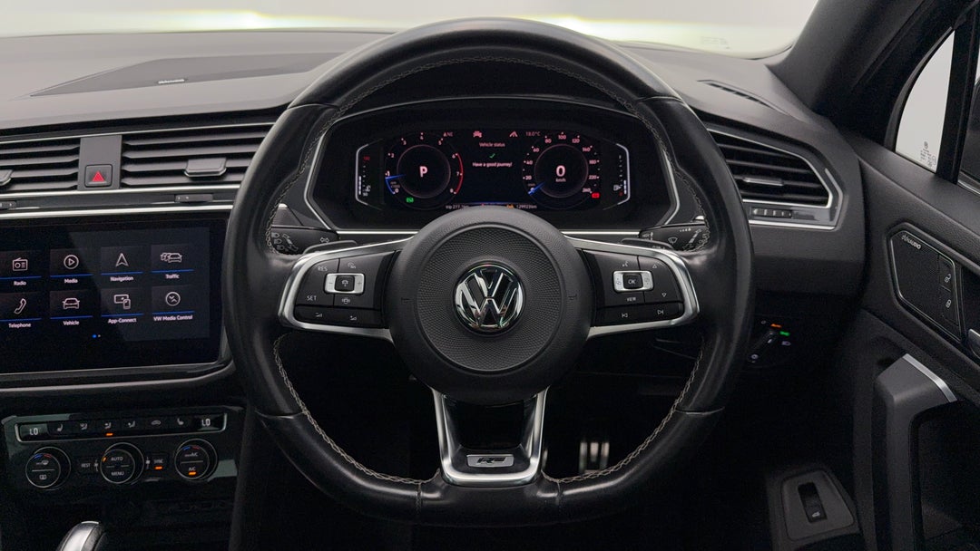 2020 Volkswagen Tiguan 162 Tsi Highline, Automatic, 129923 km, Steering Wheel Close-up