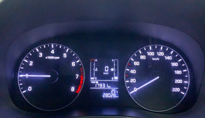2017 Hyundai Creta E PLUS 1.6 PETROL, Petrol, Manual, 28,028 km, Odometer Image