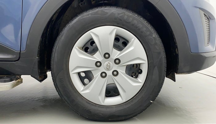 2017 Hyundai Creta E PLUS 1.6 PETROL, Petrol, Manual, 28,028 km, Right Front Wheel