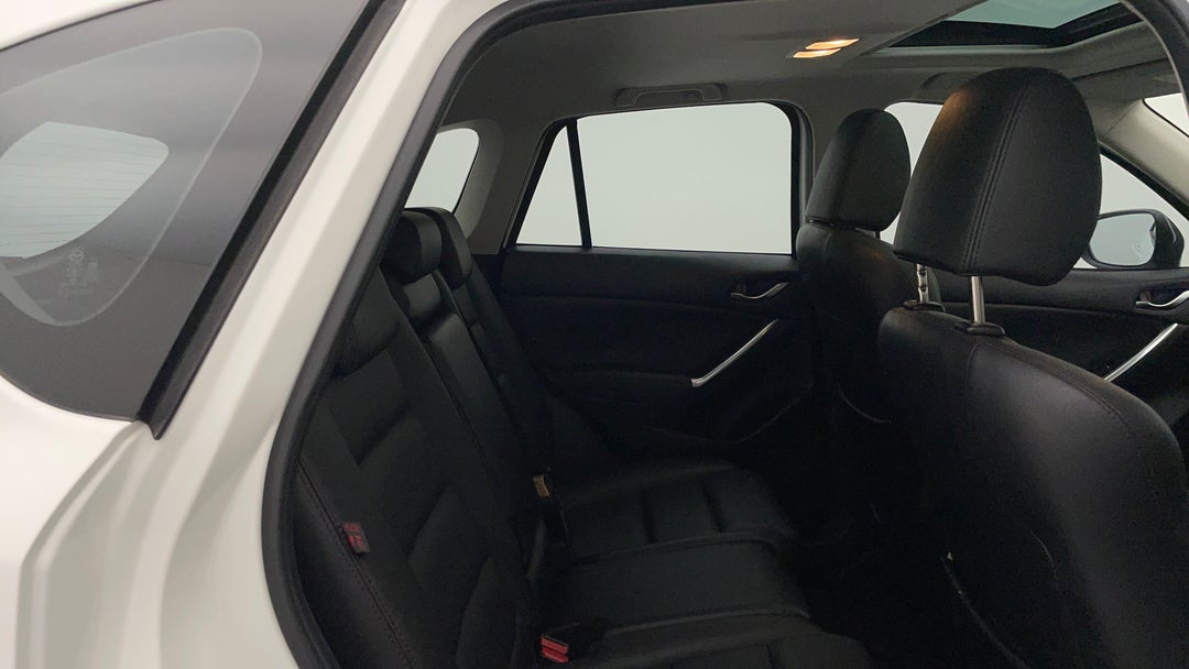 2015 Mazda CX-5 Gt (4x4), Automatic, 135662 km, Right Side Rear Door Cabin View