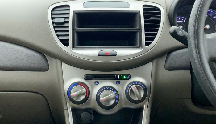2015 Hyundai i10 MAGNA 1.1 IRDE2, Petrol, Manual, 15,306 km, Air Conditioner