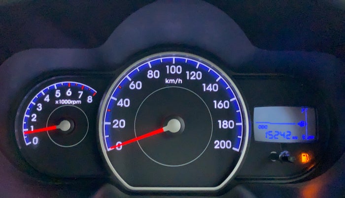 2015 Hyundai i10 MAGNA 1.1 IRDE2, Petrol, Manual, 15,306 km, Odometer Image