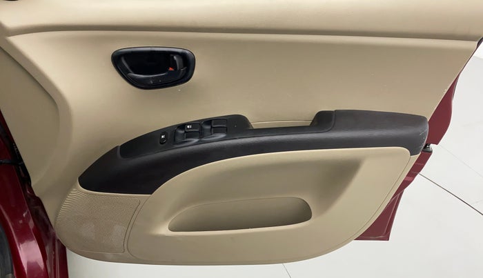 2015 Hyundai i10 MAGNA 1.1 IRDE2, Petrol, Manual, 15,306 km, Driver Side Door Panels Control