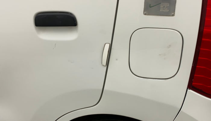 2018 Maruti Wagon R 1.0 LXI CNG, CNG, Manual, 85,225 km, Left quarter panel - Slightly dented
