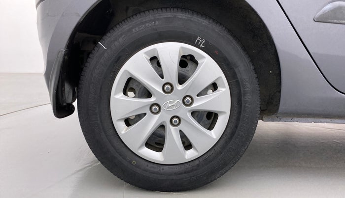 2011 Hyundai i10 MAGNA 1.2 KAPPA2, Petrol, Manual, 48,118 km, Right Rear Wheel