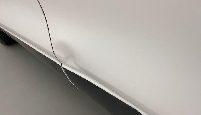 2018 Renault Kwid RXT, Petrol, Manual, 15,488 km, Rear left door - Slightly dented