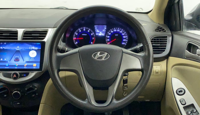 2015 Hyundai Verna 1.4 VTVT, Petrol, Manual, 89,989 km, Steering Wheel Close Up