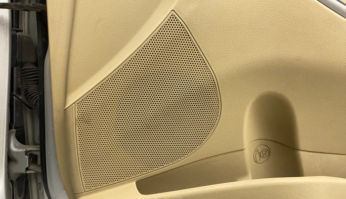 2015 Hyundai Verna 1.4 VTVT, Petrol, Manual, 89,989 km, Speaker