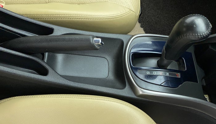 2015 Honda City VX CVT PETROL, Petrol, Automatic, 51,536 km, Gear Lever