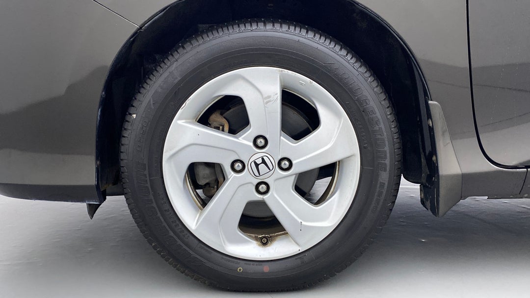 Left Front Wheel