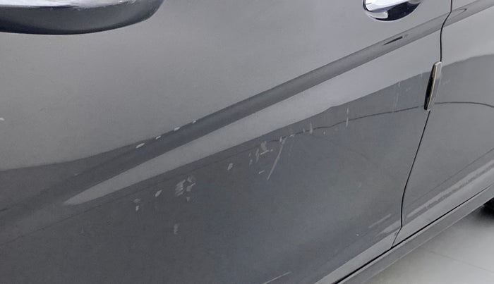 2015 Honda City VX CVT PETROL, Petrol, Automatic, 51,536 km, Front passenger door - Minor scratches