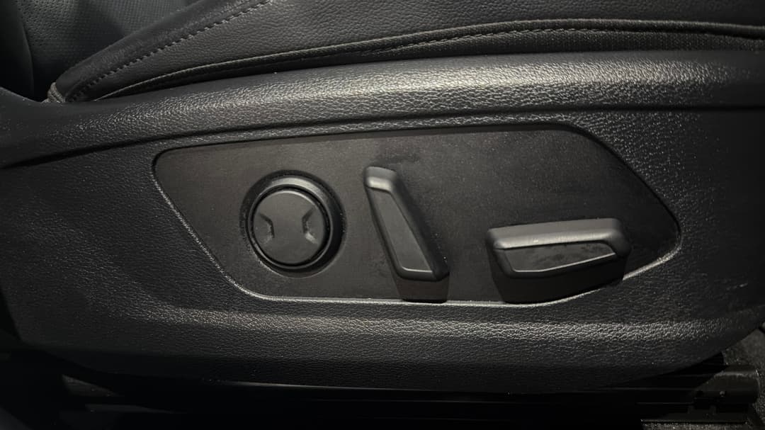2022 Kia Sportage Gt-line (AWD), Automatic, 43658 km, Drivers Side Adjustment Panel