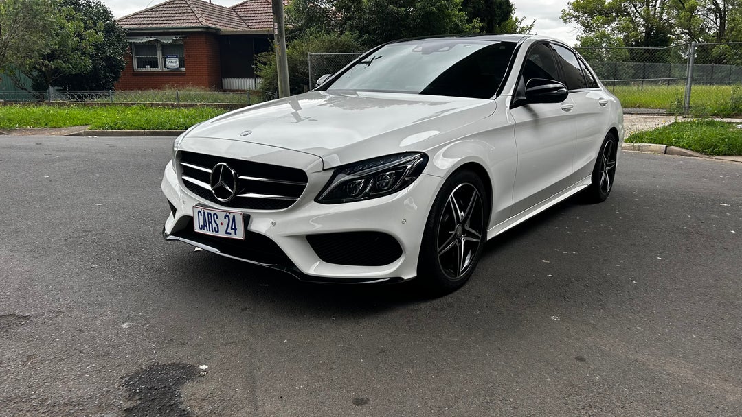 Left Front Diagonal (45- Degree) View