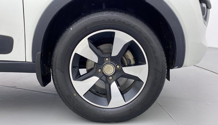 2018 Tata NEXON XZA + 1.2 PETROL A/T, Petrol, Automatic, 55,298 km, Right Front Wheel