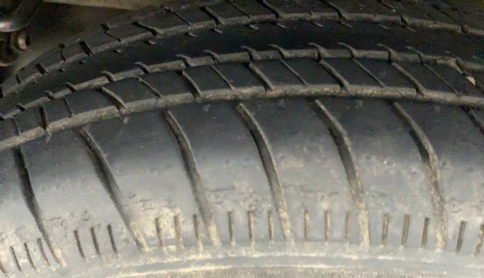 2017 Maruti Celerio ZXI AMT, Petrol, Automatic, 17,439 km, Right Rear Tyre Tread